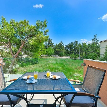 Cascada Villas With Private Jacuzzi And Private Parking Starigrad Paklenica Ngoại thất bức ảnh