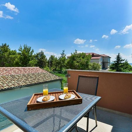 Cascada Villas With Private Jacuzzi And Private Parking Starigrad Paklenica Ngoại thất bức ảnh