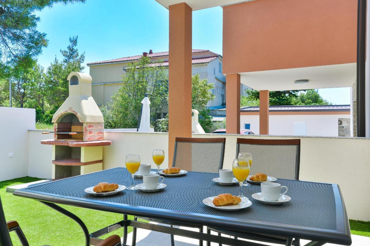Cascada Villas With Private Jacuzzi And Private Parking Starigrad Paklenica Ngoại thất bức ảnh